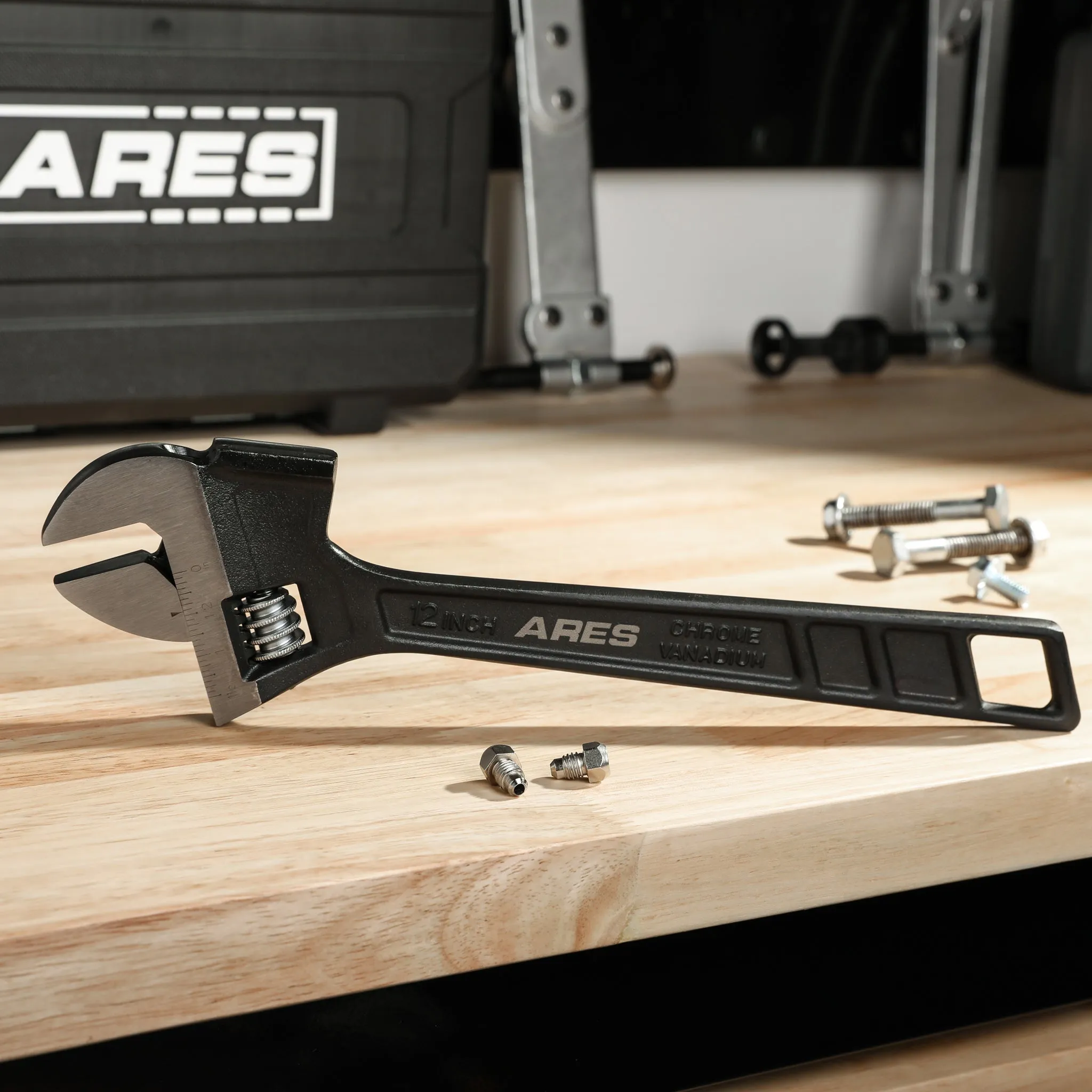 ARES 79006 - 12-Inch Hammer Head Adjustable Wrench