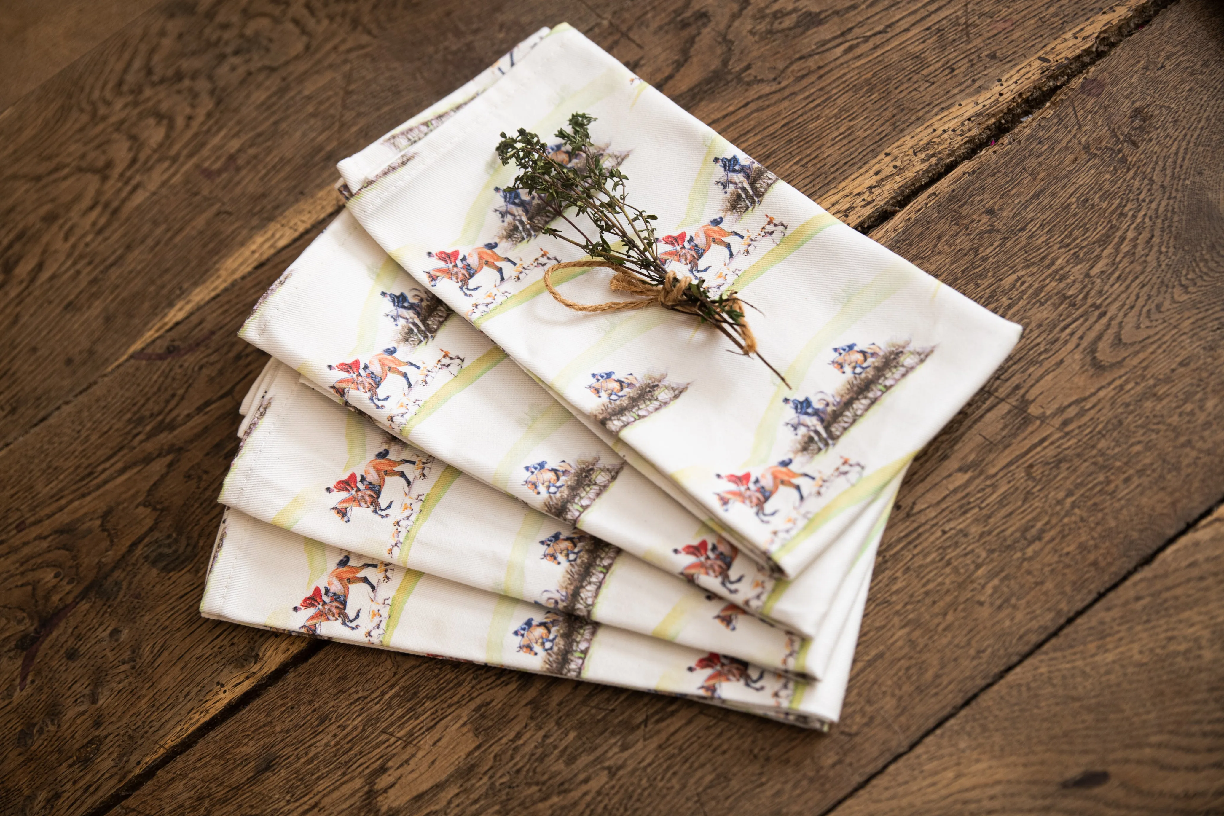 Glaze & Gordon 'The Hunt Jump' Set of 4 Napkins