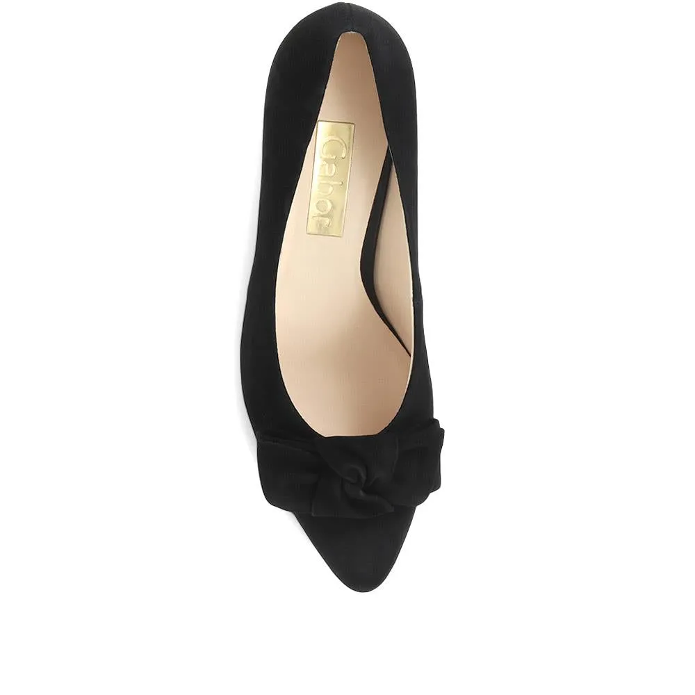 Kesh Suede Court Shoes - GAB35519 / 321 577