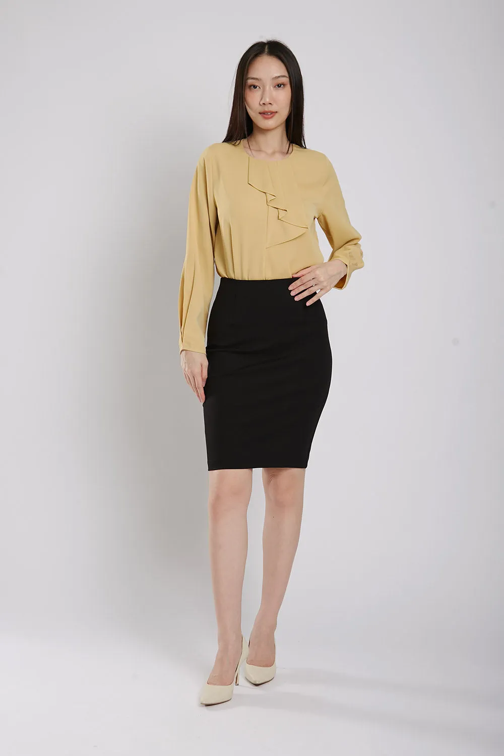 Lisette Pencil Ultra-Stretch Skirt in Black