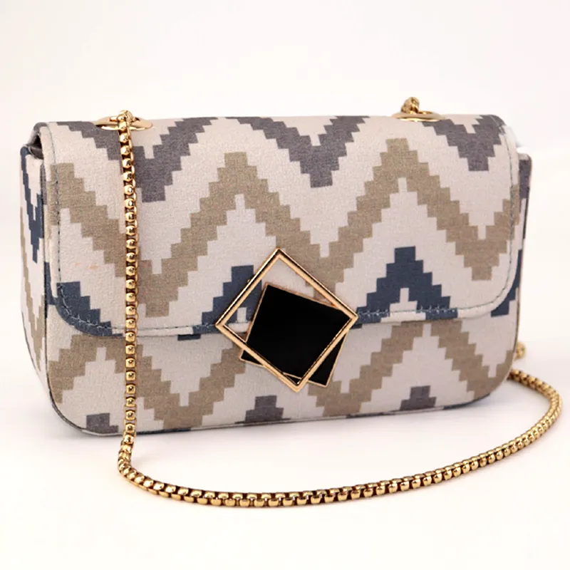 Plaid Pattern Shoulder Messenger Bag