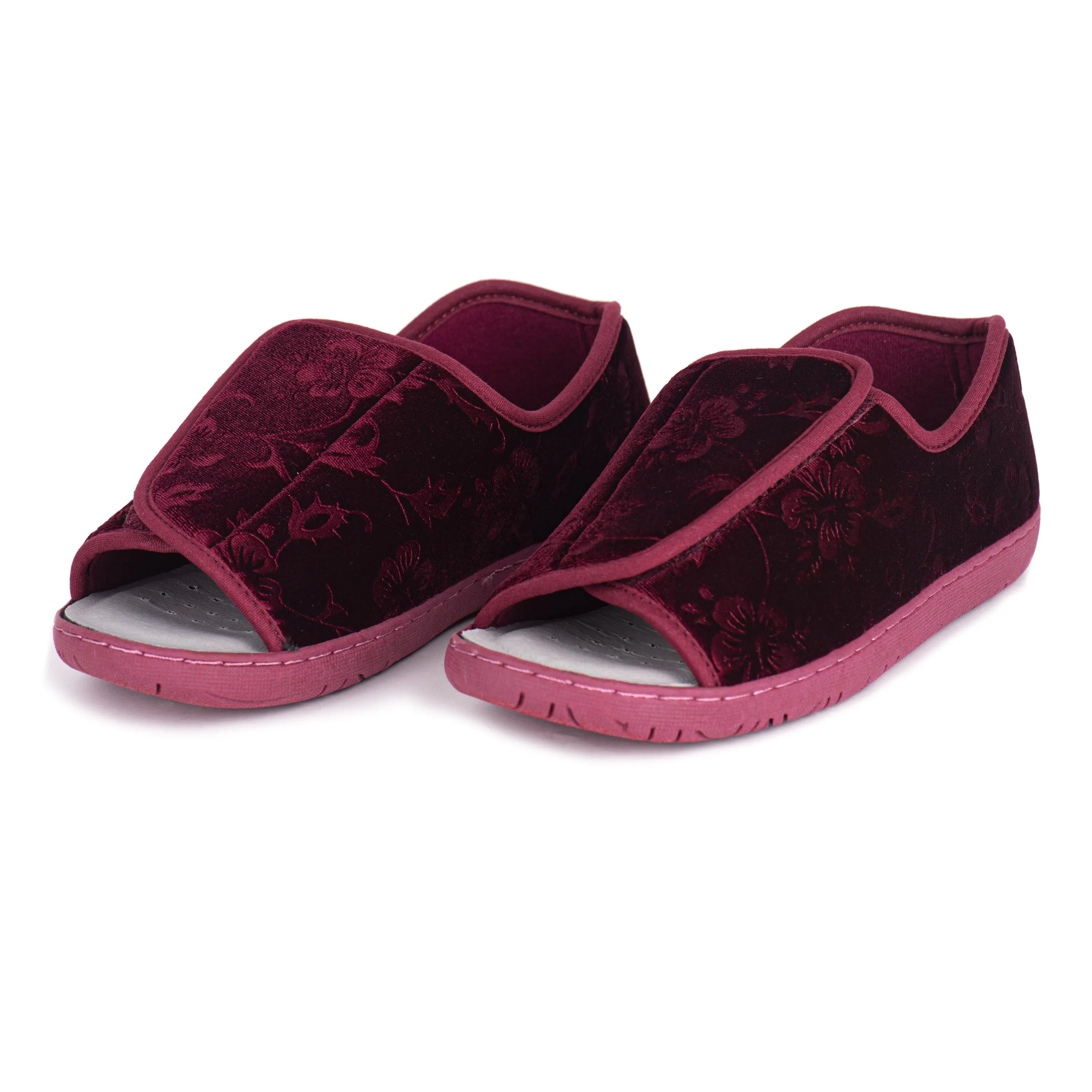 Slippers - Women's Foamtread Extra Depth (Final Clearance)