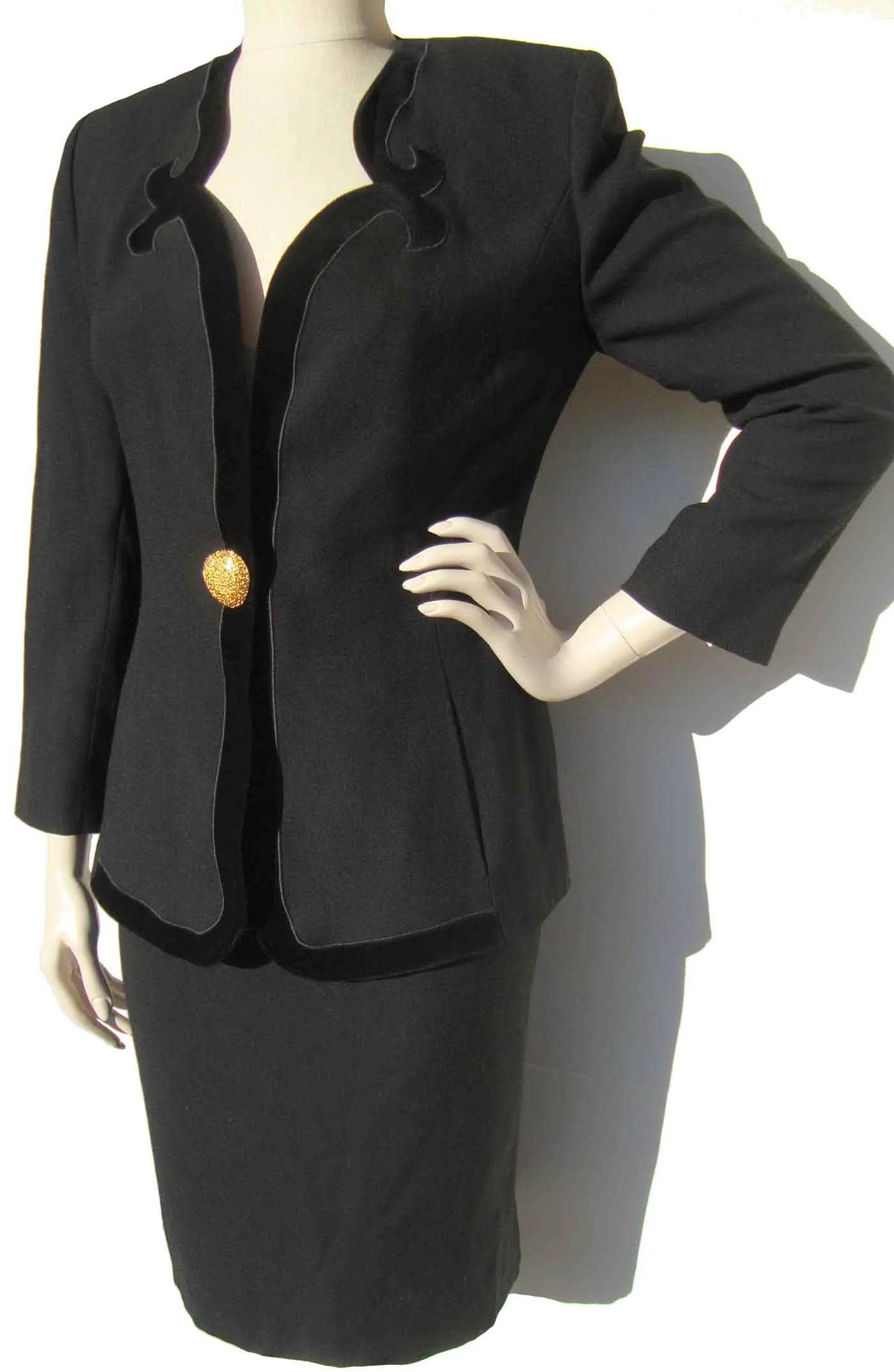 Vintage Alain Chabason Skirt Suit Black Wool & Velvet 2-Piece Set S